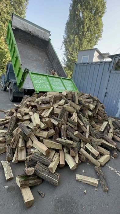 Дрова Дуб, Акація,Ясен, рубані, колоті.