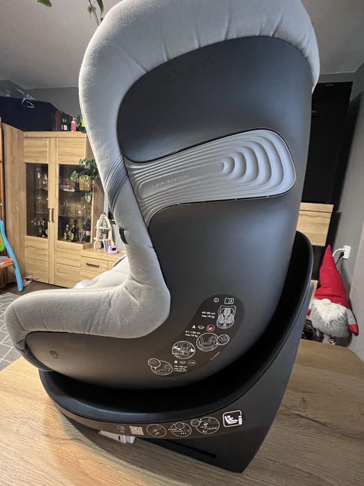 Cybex Sirona S2 i-Size obrotowy – stan bdb, grafitowy, bez wad