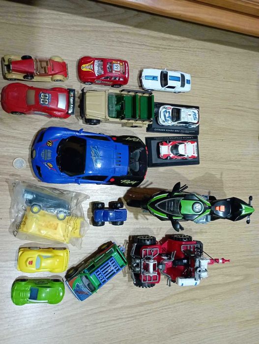 Conjunto carros em miniatura - 4