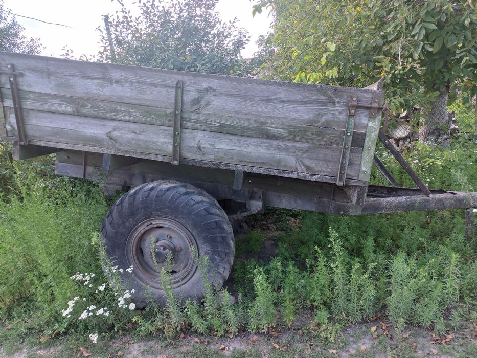 Прицеп одноосний тракторний