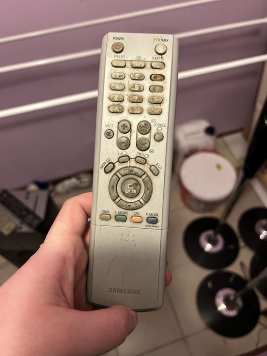 Продам б/у телевізор samsung