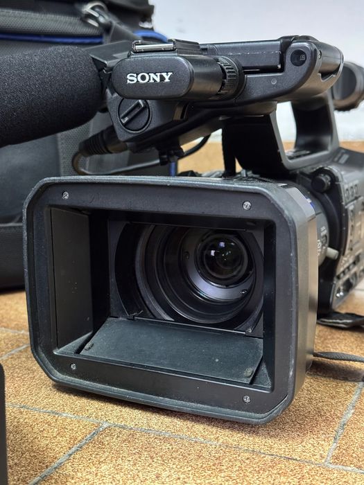 Câmera Sony HVR-Z7E + Acessórios64283860222467124