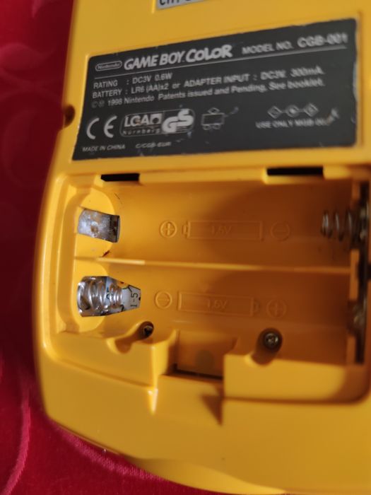 Game Boy color Yellow