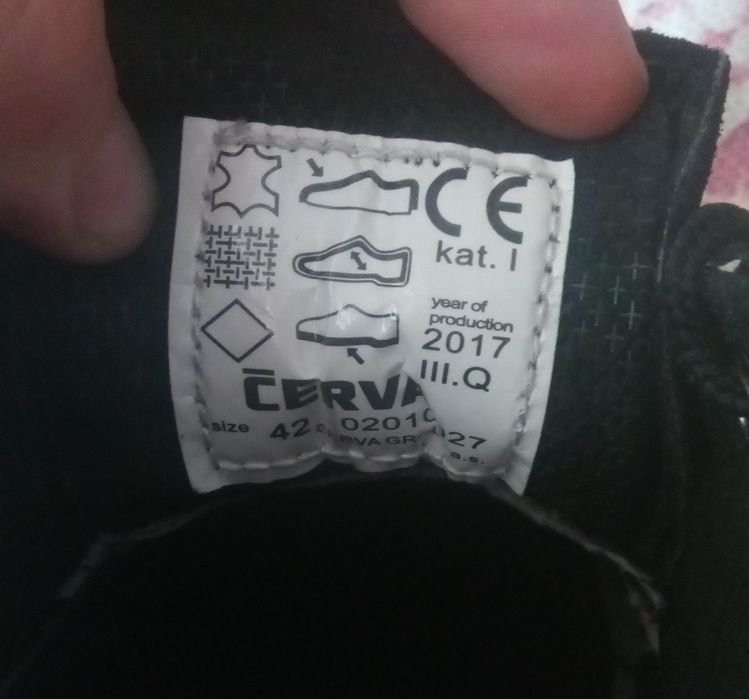 Кожаные туфли полуботинки Cerva Black Knight (42)