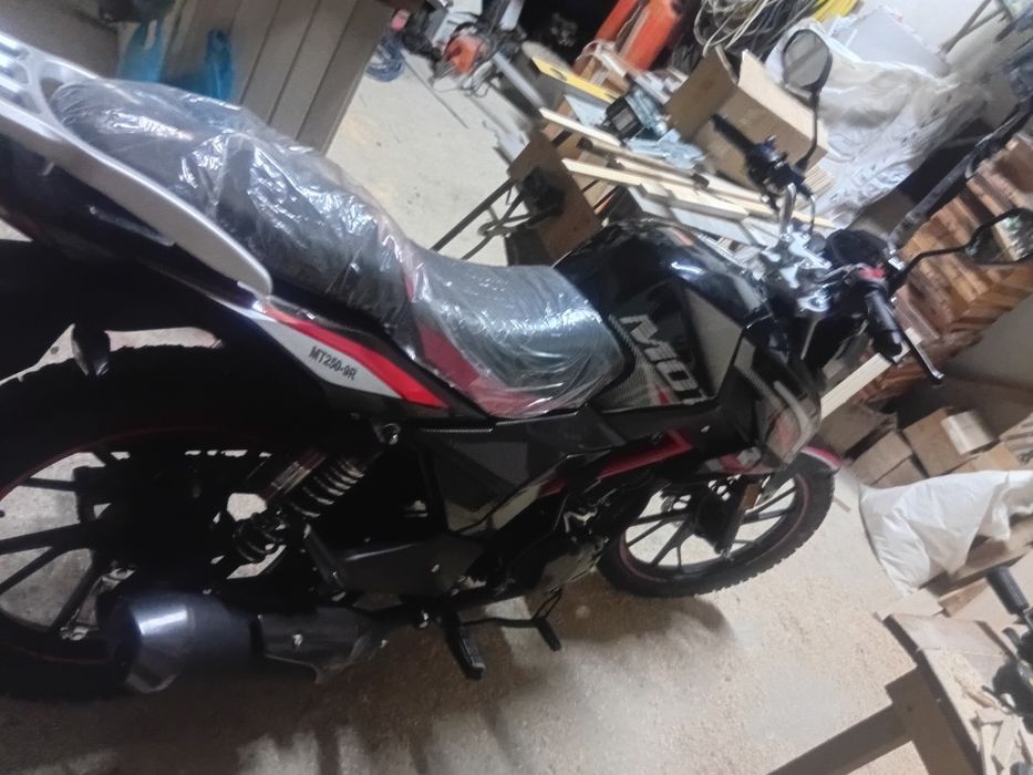 СРОЧНО!Продам мустанг мт 250.9R