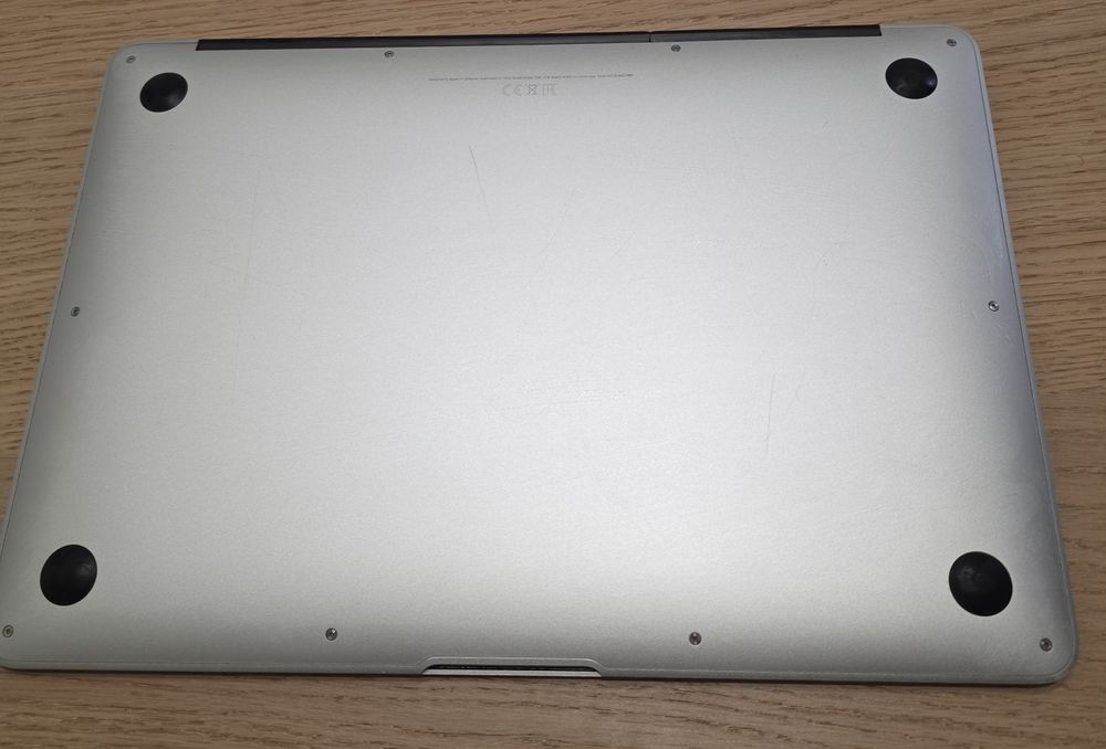 Laptop McBook Air 13