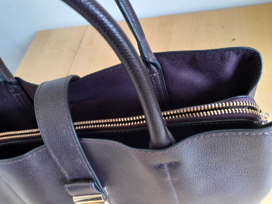 Torebka ze skory ekologicznej H&M w kolorze śliwkowym