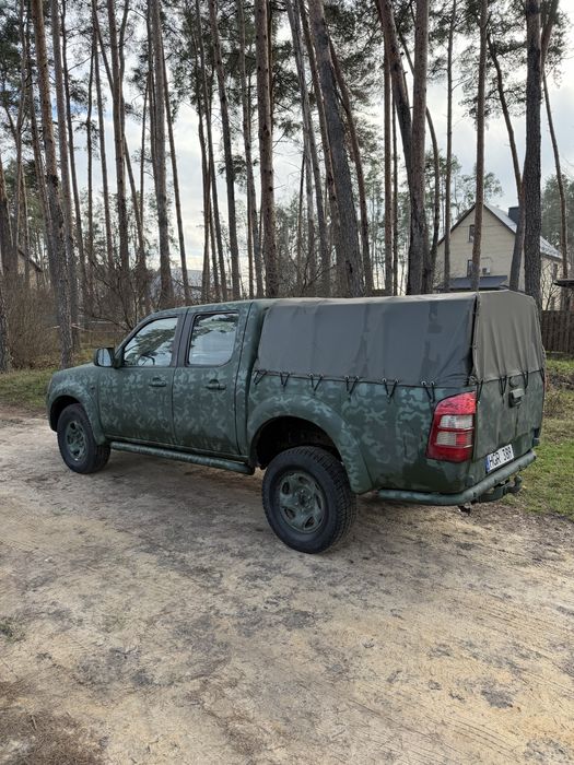 Пикап Ford Ranger 2.5 дизель 4*4 механика 2008 год