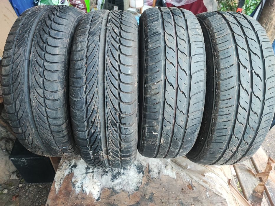 Pneus 2 marca Bravuris y 2 marca firestone  195/65 R  14•89 H