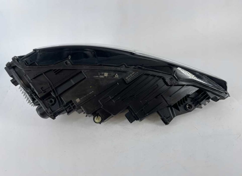 AUDI Q8 SQ8 RSQ8 4M8 Фара Фари передні ліва права FULL LED USA EU Дорестайл