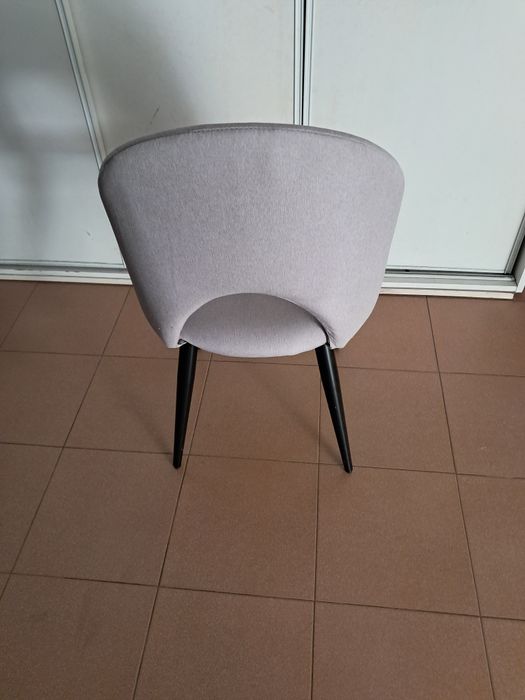 Cadeira estofada
