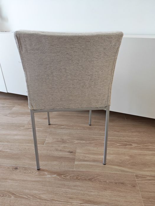 Conjunto de 6 Cadeiras de Sala de Jantar / Cozinha (Estofadas / Pernas Metal)