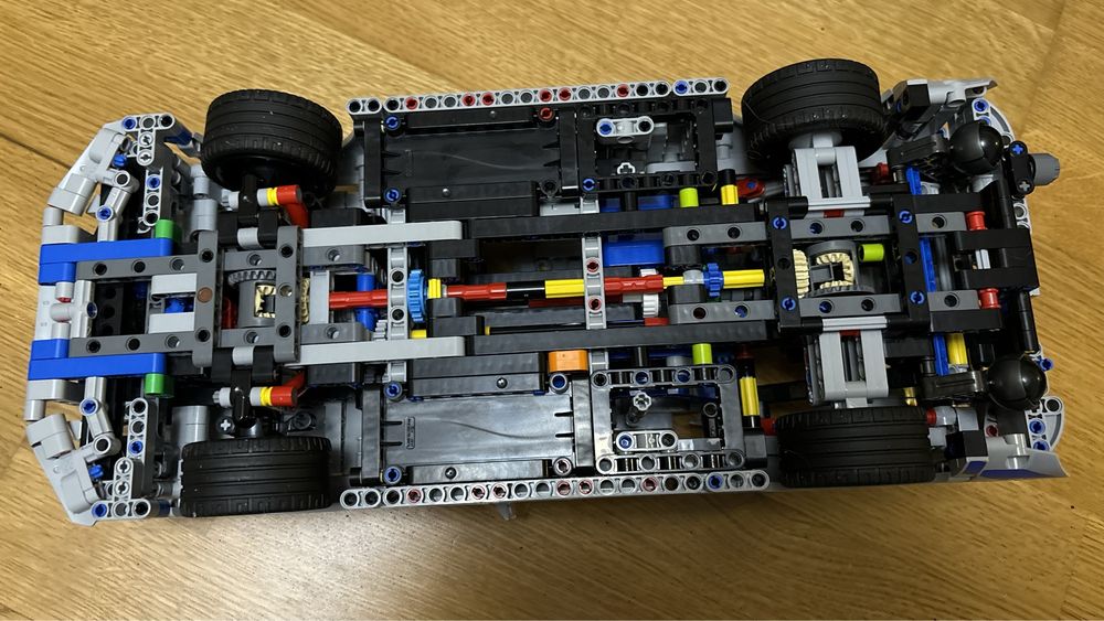 LEGO GTR-34.