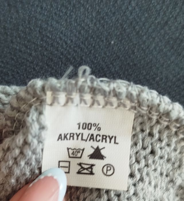 Szara kamizelka niemowlęca