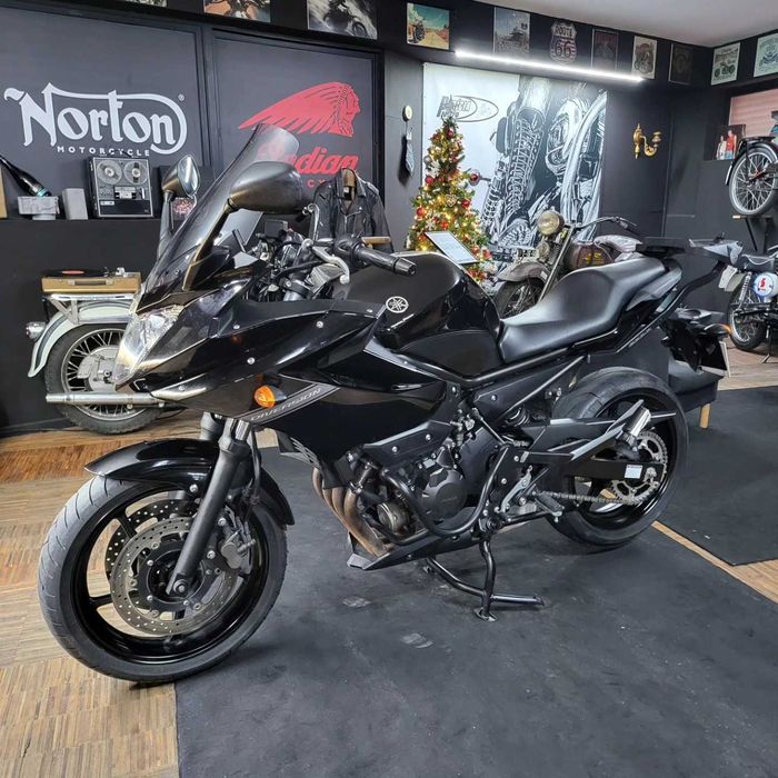 Yamaha XJ 6 Deversion 2010