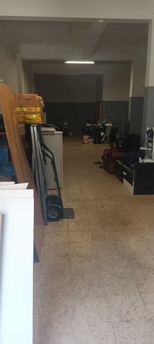 Armazem Arrendo Forte Casa