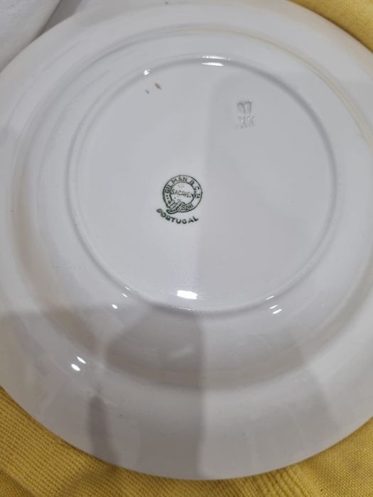 Lote 9 Pratos Sacavem 8 de Soupa e um Raso