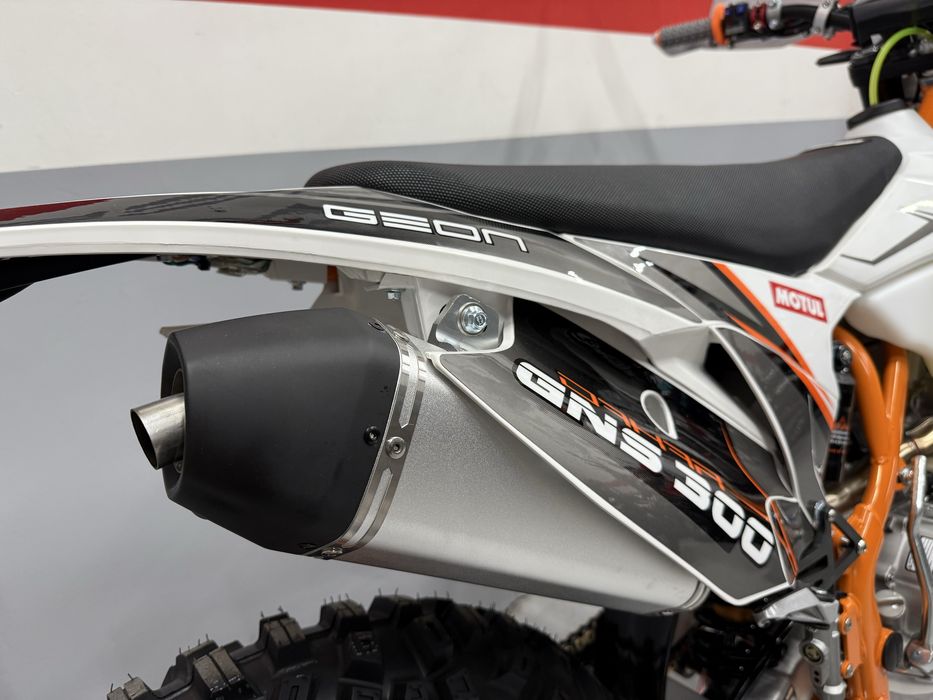 Ендуро GEON Dakar GNS 300 NB