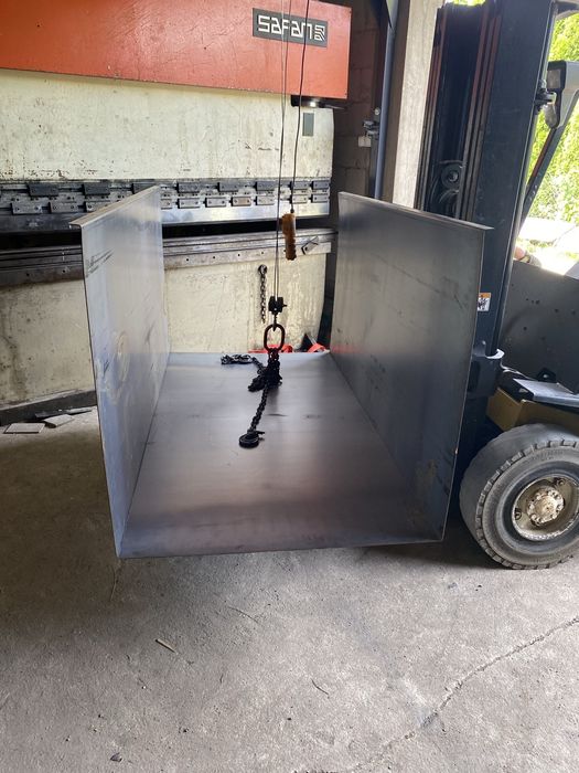 Belka świetlna zderzak przyczepy lawety