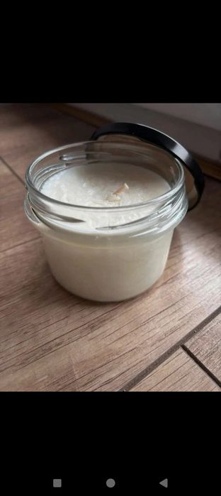 100% ekologiczna świeca sojowa kolor sojowego wosku