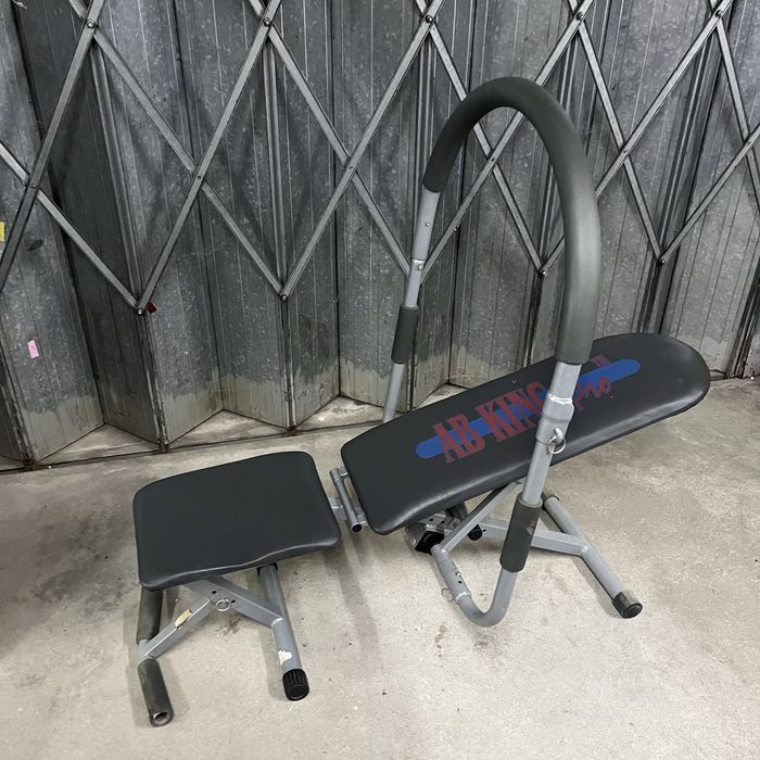 Abdominal exercise machine441132051690967040
