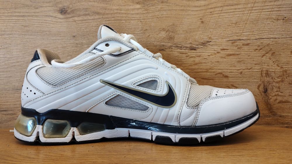 Nike Viturin 2 rozmiar 45