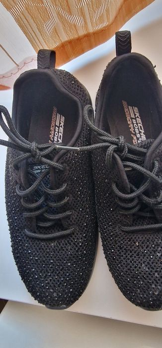 Tenis originais Skechers 36