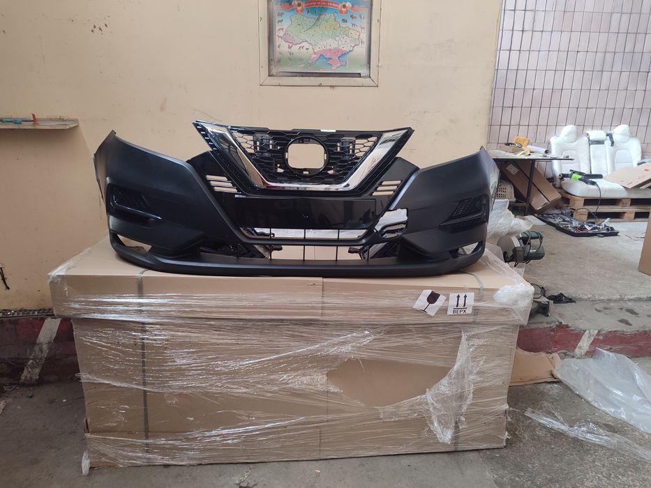 Бампер в соборі на Nissan Rogue Sport/Qashqai 2019 2020 2021 2022