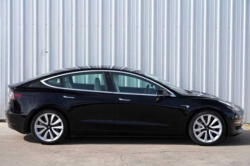 2020 Tesla Model 3 Long Range