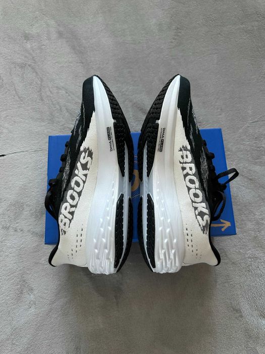 Buty sportowe do biegania na siłownie męskie brooks rozmiar: 43