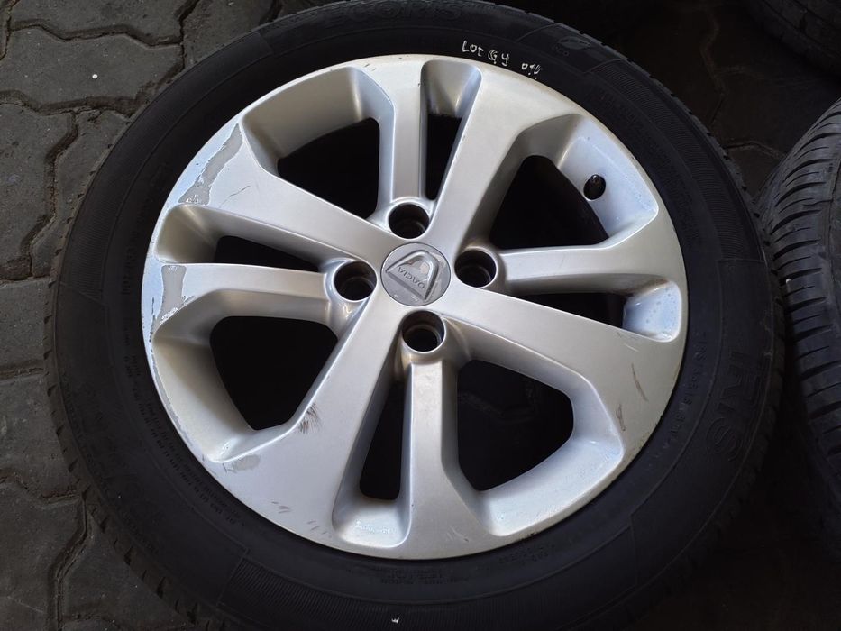 Jantes DACIA R16 com pneus 195/55 furação 4x100