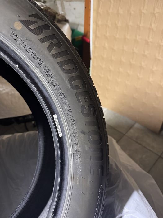 Bridgestone alenza 235x55x19” 6tys przebiegu