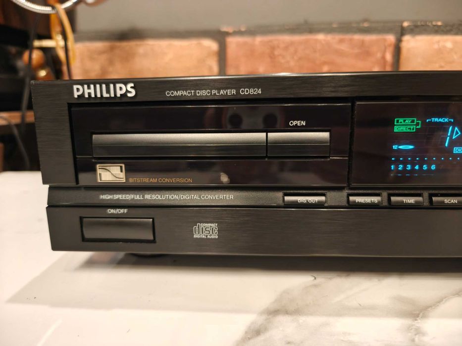 PHILIPS CD-824 ! Znakomity odtwarzacz CD ! Zadbany egzemplarz
