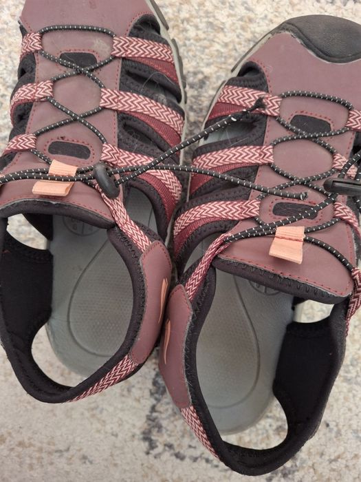 Sandały dla dziecka 37