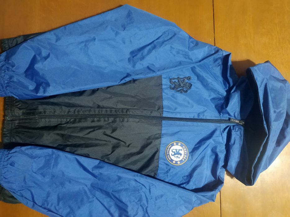 Куртка, шапка ,ветровка, джемпер шапочка на мальчика