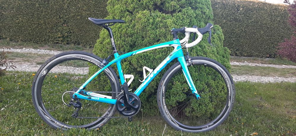 Trek Silque Carbon koła Forza 4za Cirrus stożek 45 Shimano 105 Rozmiar 50  SUPER STAN