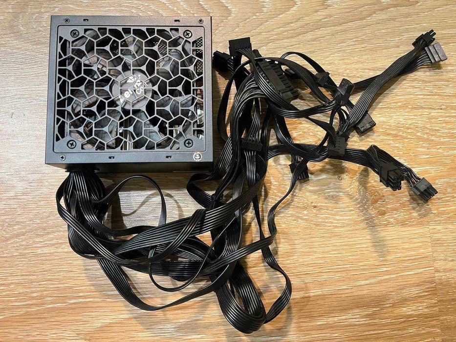 Блок живлення для ПК AeroСool Aero Bronze 750W