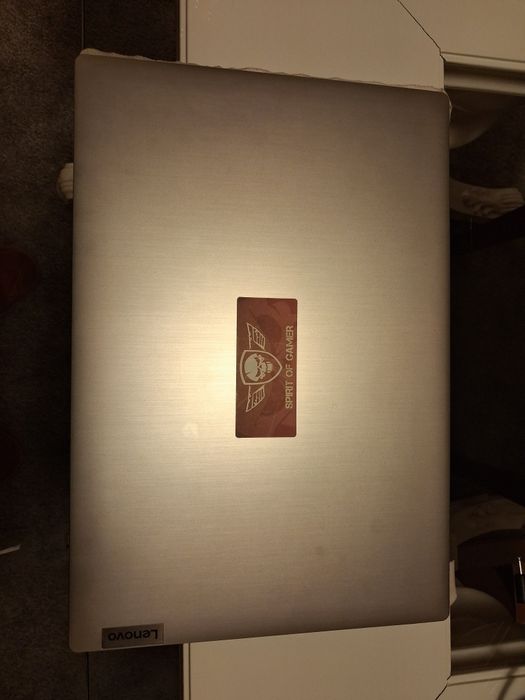 Lenovo Ideapad 3 15ADA05 como novo.