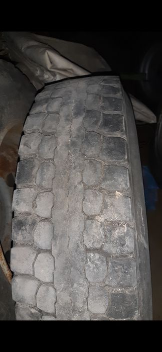 Sprzedam kompletne koła 4 sztuki 22.5 cala na 8 otworów