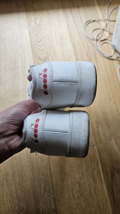 Buty damskie trampki sneakersy skórzane białe Diadora włoskie
