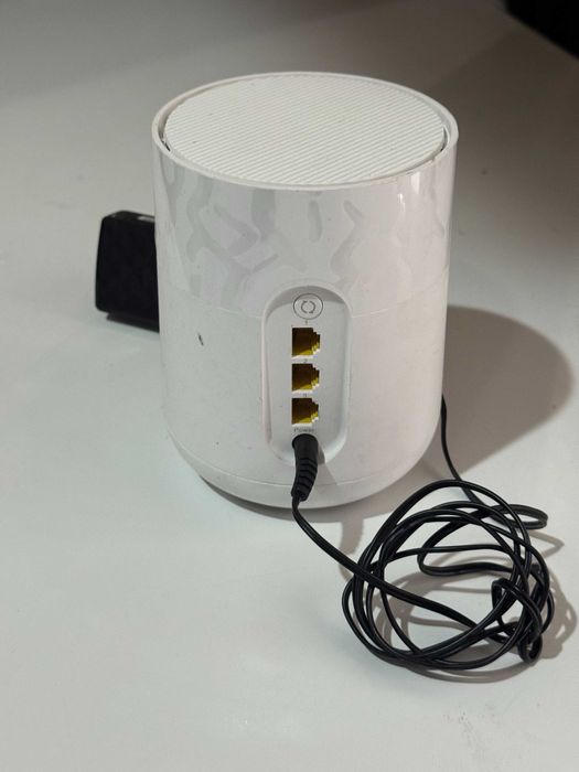 Huawei OptiXstar K562 Terminal de Rede Ótica (ONT)