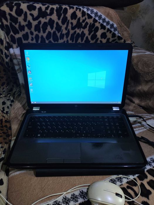 HP Pavilion g7/17.3''/Intel Core i3/8GB/ATI Radeon HD 7400М 1 ГБ/500GB