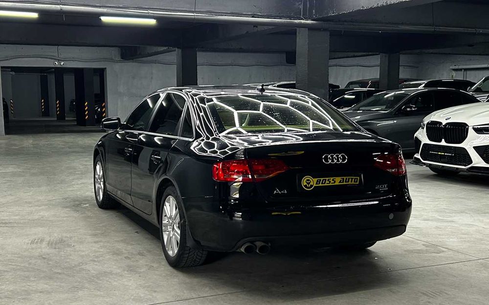 Audi A4 2011