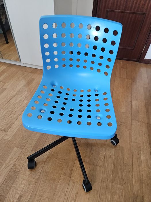 Cadeira giratória IKEA