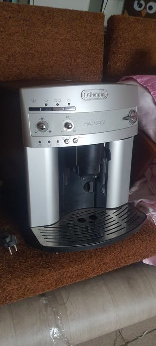 Кавомашина DeLonghi Delonghi magnifica ESAM 3000