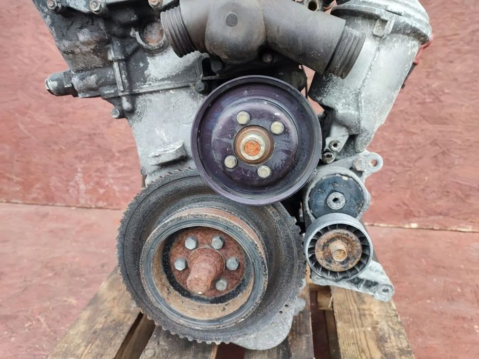 BMW E34 / E30 / E36 Oryginalny silnik  M50B20 VANOS na części pierwsze