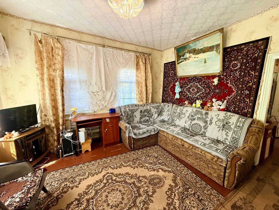 Продам часть дома район маг. Копейка