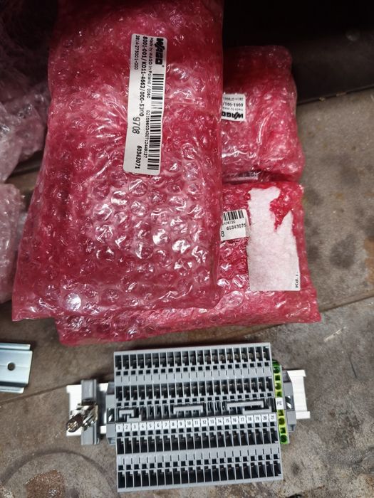 Złaczki spreżynowe wago na szynę din