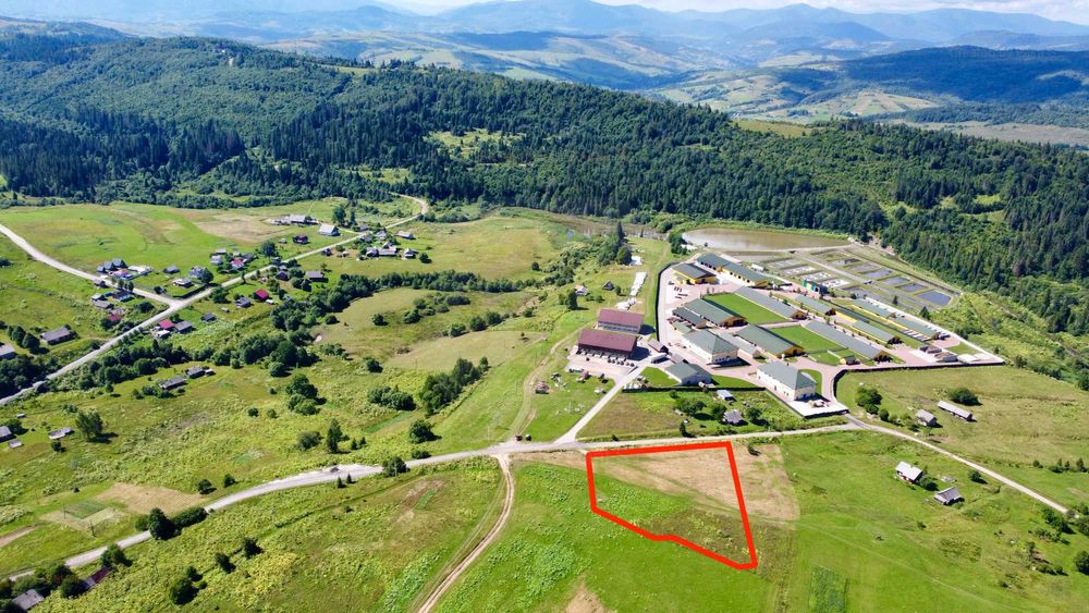 Продається земельна діл. площею 0.25 га в с.Климець Сколівського р-ну.