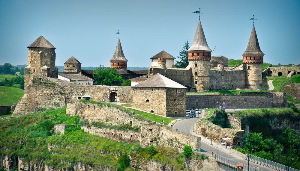 Гід Екскурсовод екскурсія Кам'янець Подільський Хотин Бакота